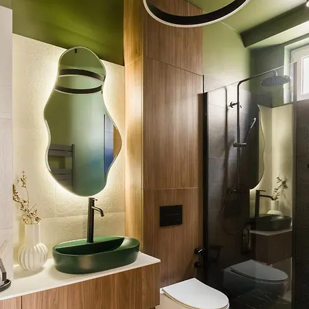 Apartament Rouge In *