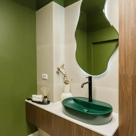 Apartament Rouge In