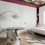 Appartement Rouge In *