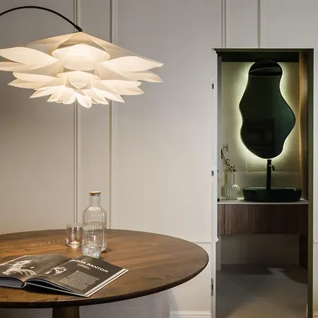 Apartament Rouge In *