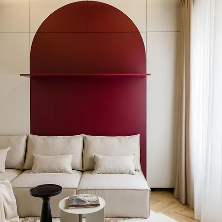 Rouge In Apartment Bucharest