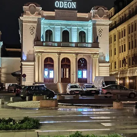 Rouge In Lejlighed Bukarest